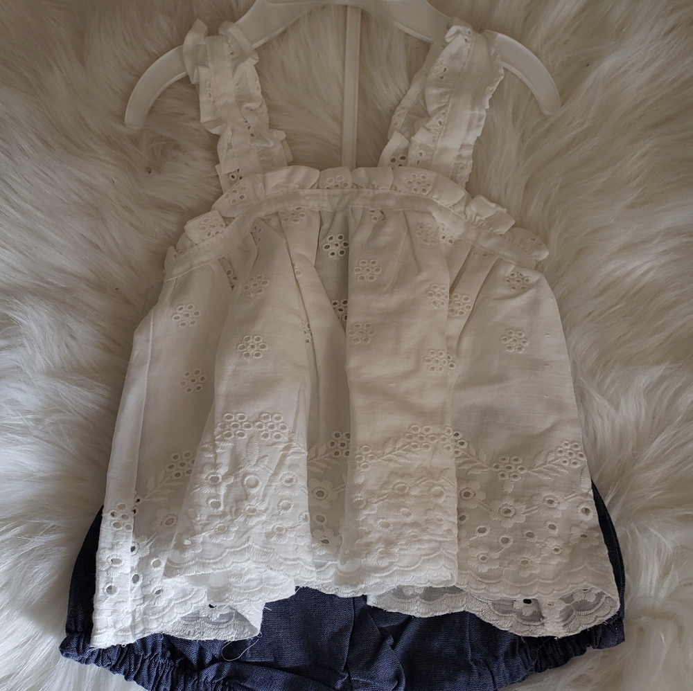 Tahari Baby Girls Floral Eyelet Top & Shorts 2-Piece Set 3-6M NWT